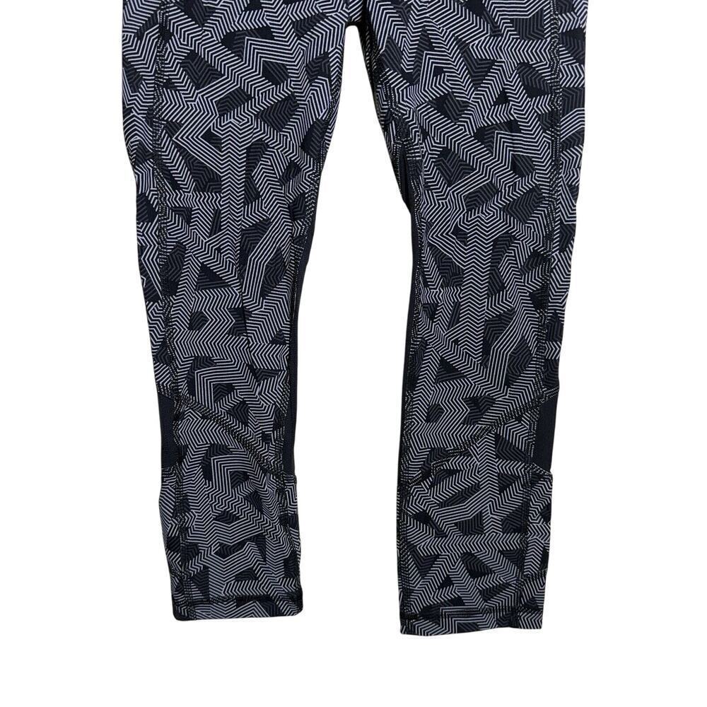 Lululemon Pace Rival High Rise Crop 22" Black Grey Design Running Legging Size 4 - Picture 7 of 12